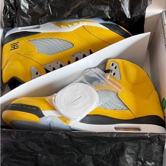 Jordan 5 Retro Tokyo T23 (2025) - Picture 3 of 7